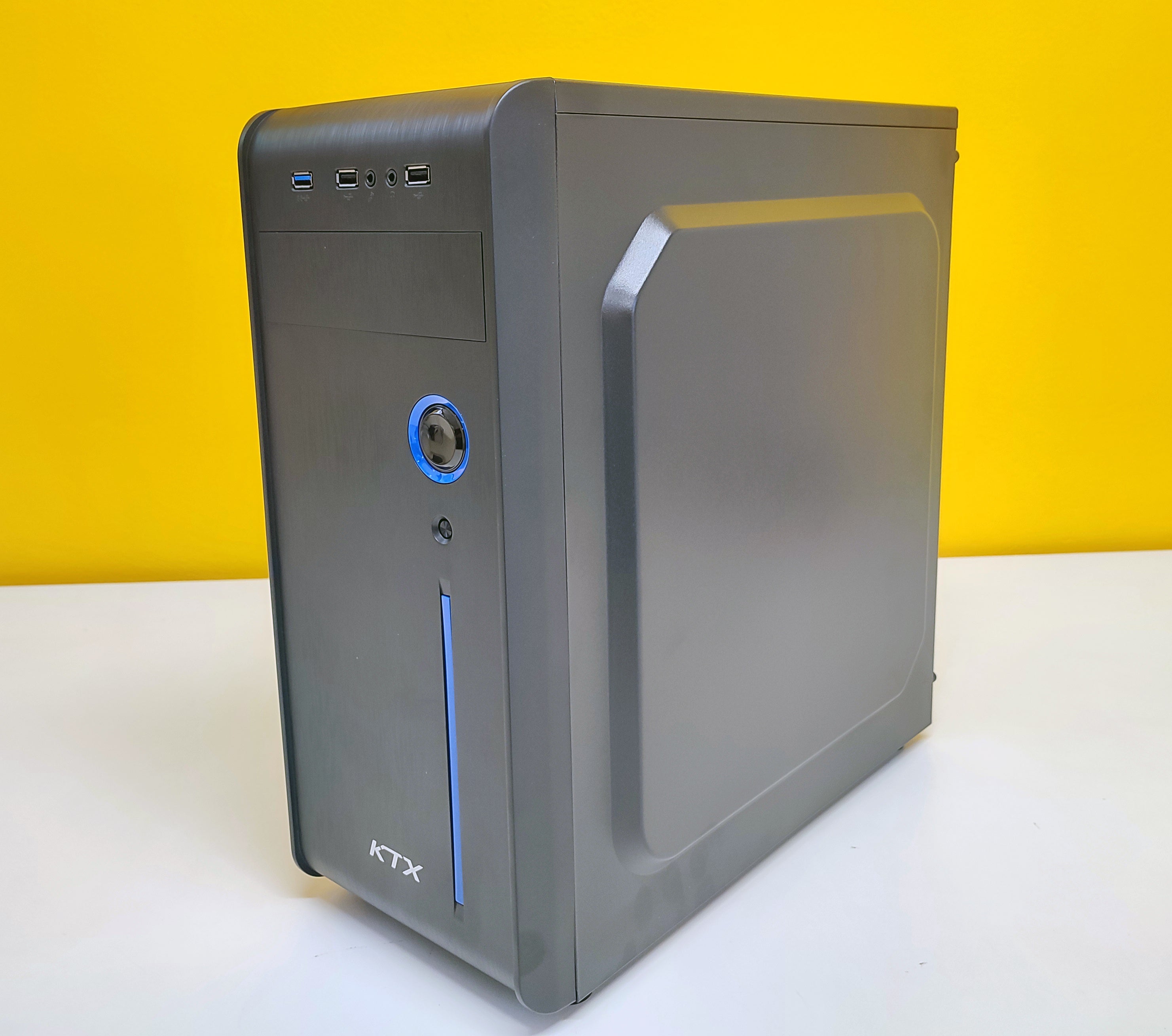 PC Assemblato Comet Computers Parts | Intel Core i5-10400F 6Cores | Ram 16Gb | SSD M.2 NVME 500GB + 10Tb | Nvidia GT730 2Gb | WiFi | Windows 11 Pro Il PC perfetto per qualsiasi uso PC Assemblato Comet Computers Parts | Intel Core i5-10400F 6Cores | Ram 16Gb | SSD M.2 NVME 500GB + 10Tb | Nvidia GT730 2Gb | WiFi | Windows 11 Pro Il PC perfetto per qualsiasi uso